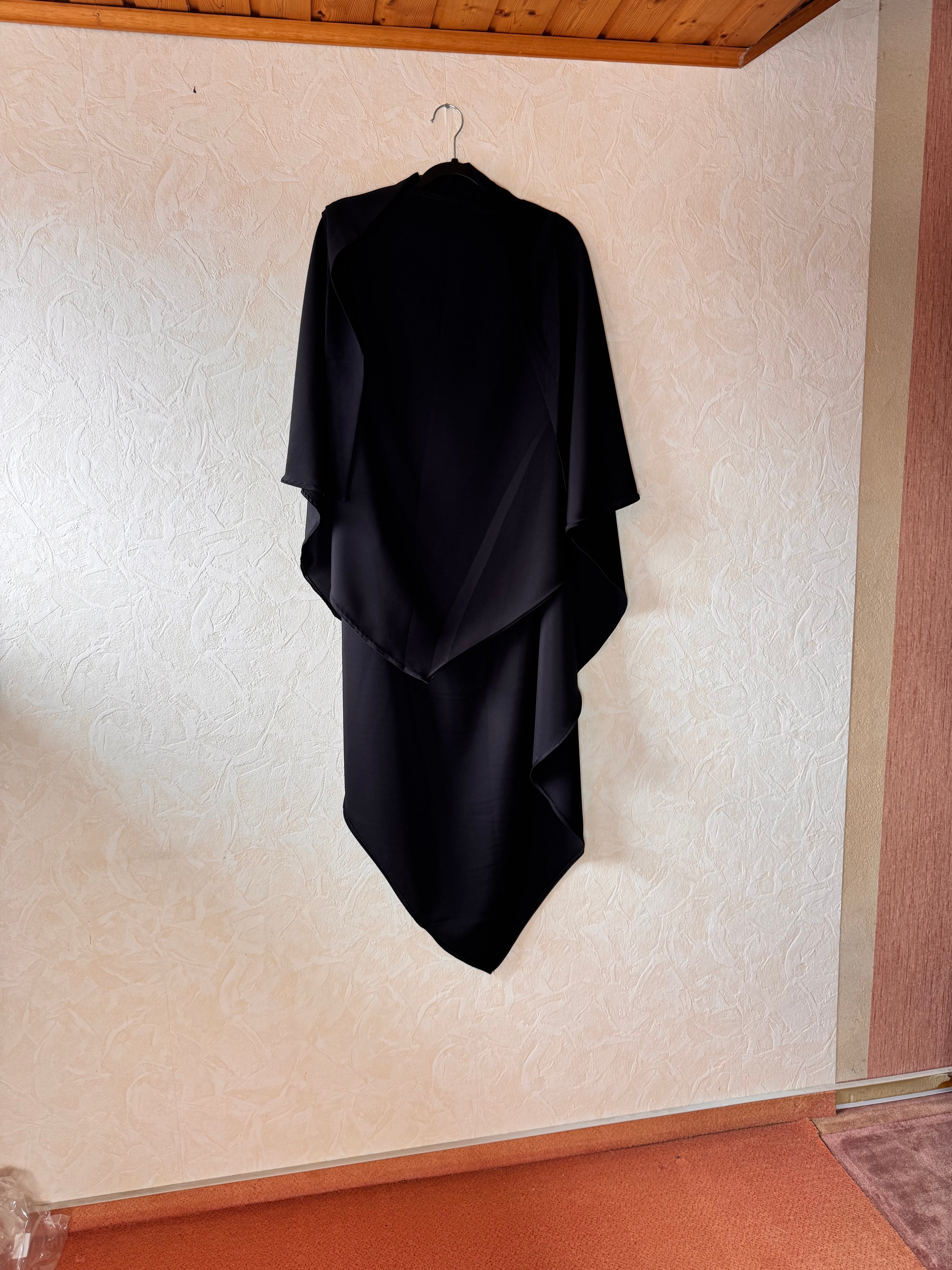Khimar Medina