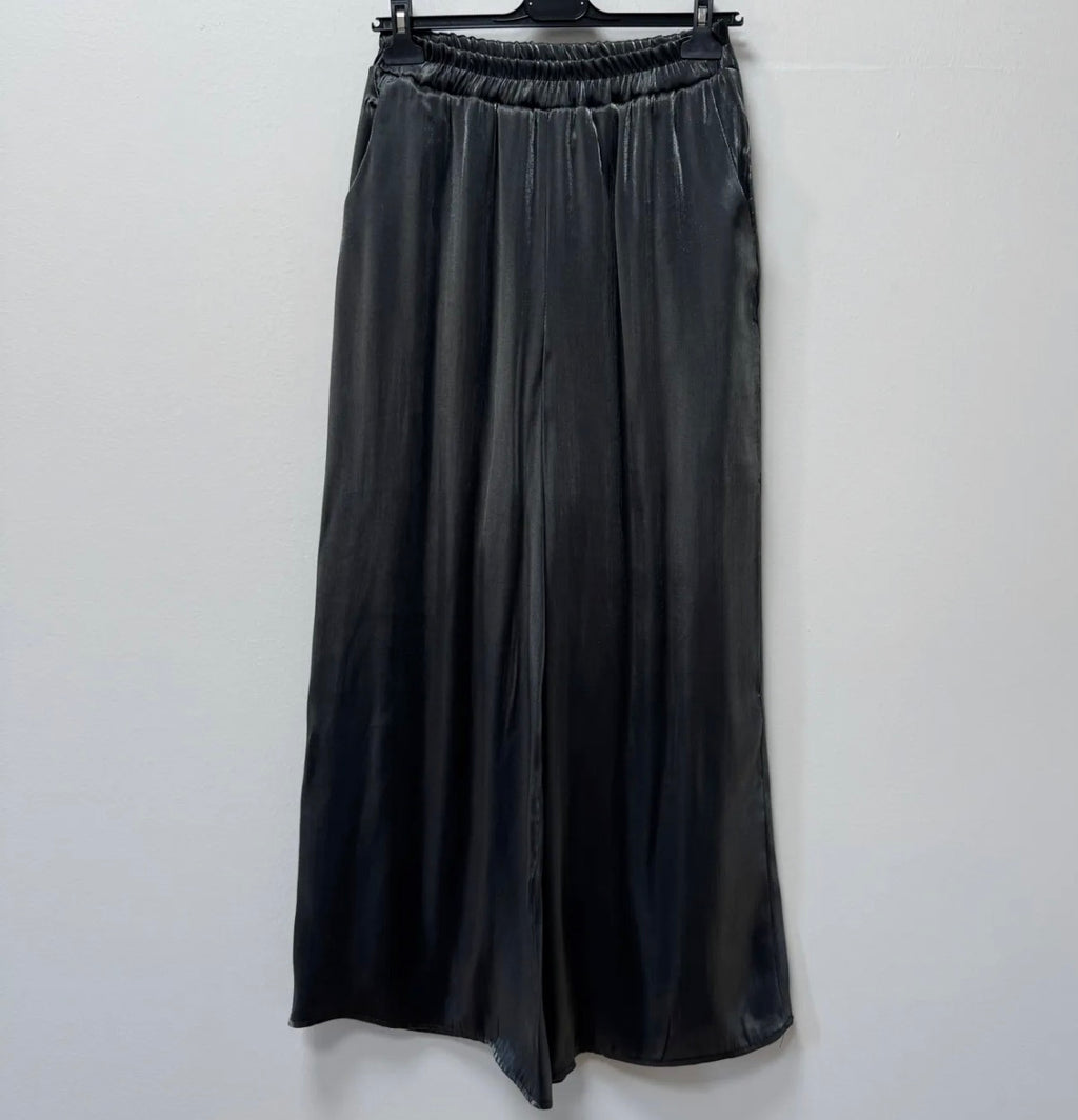 Seidige Hose