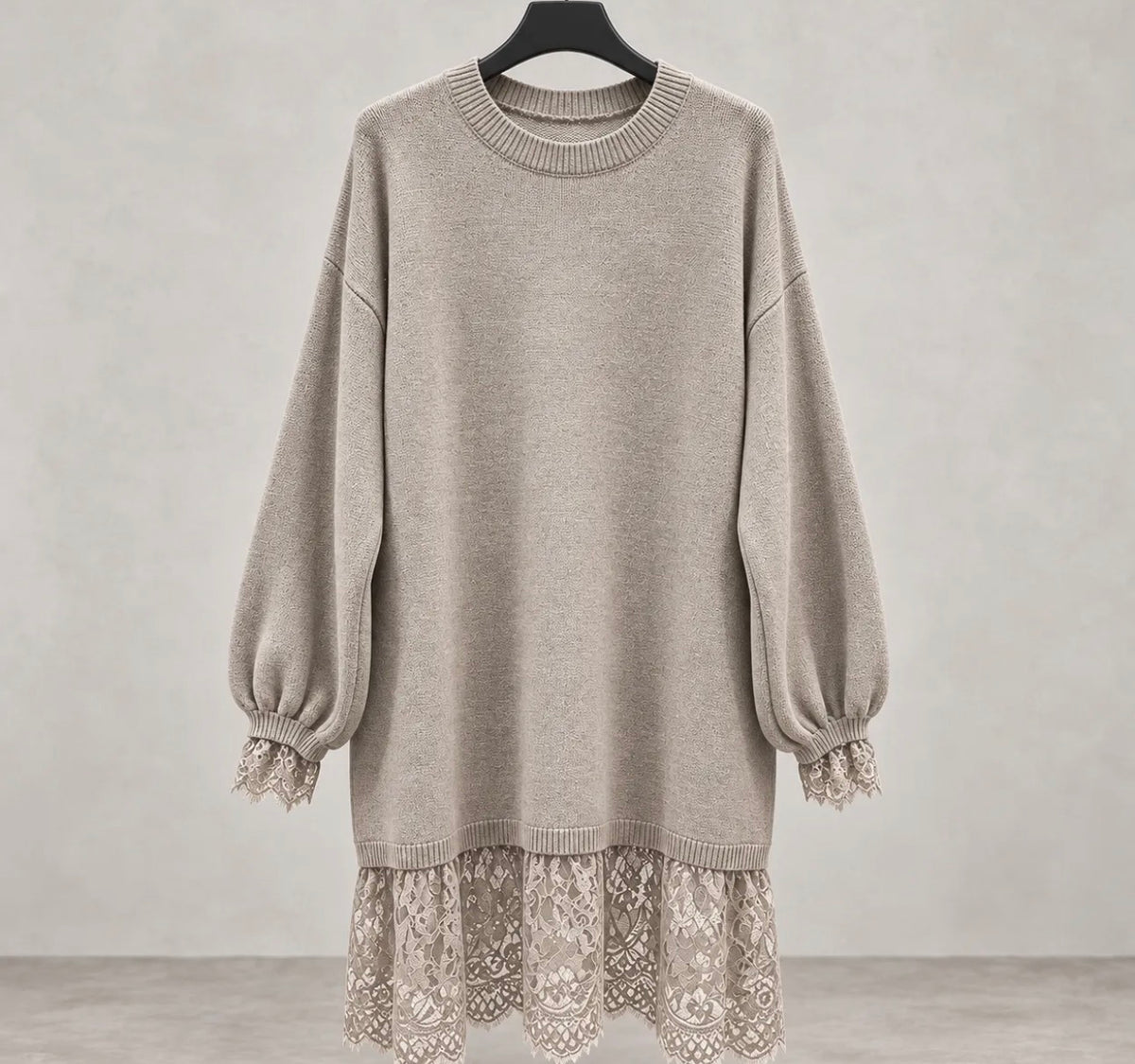 Strickpullover mit Spitzenabschluss – 6010