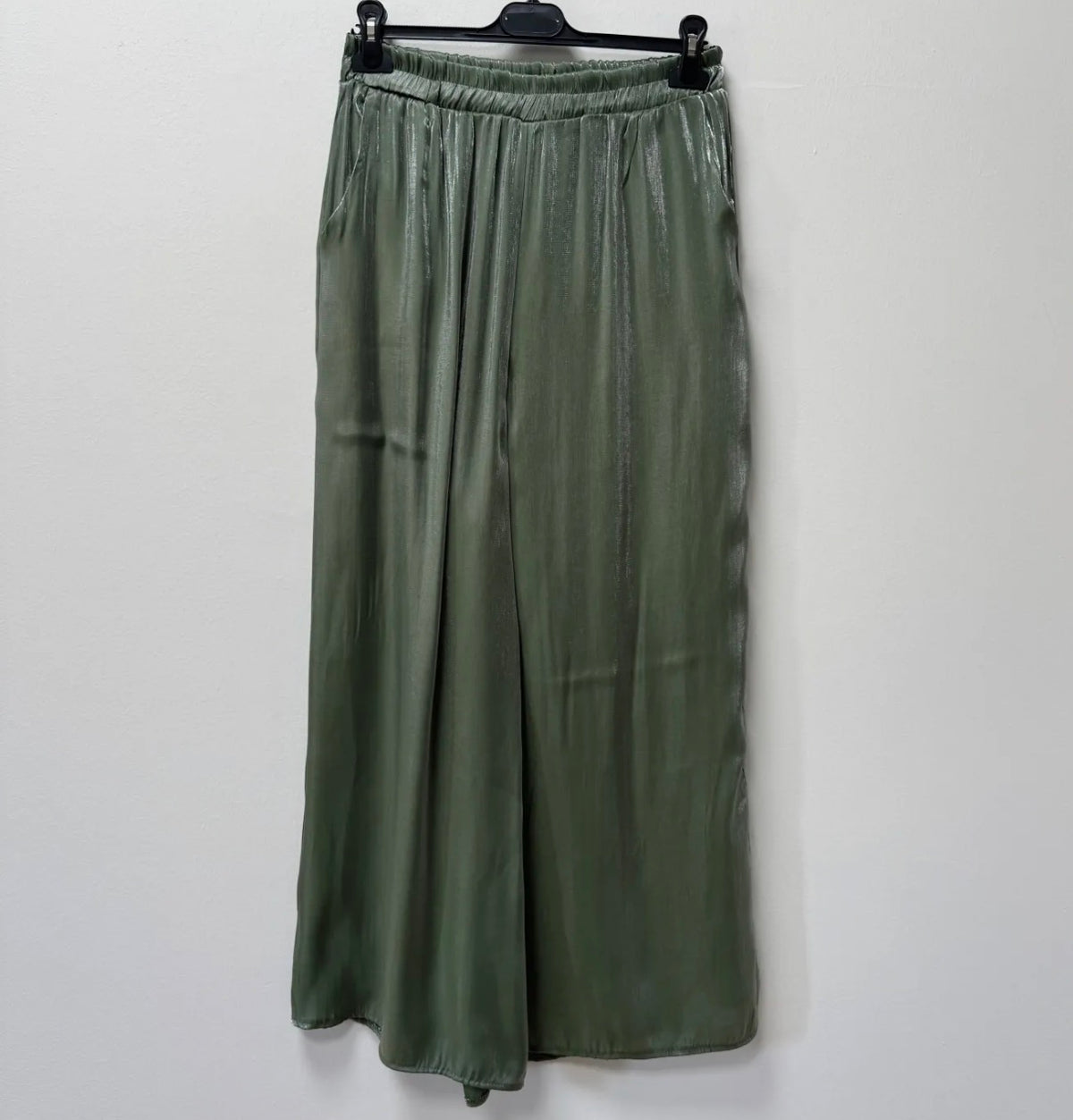 Seidige Hose
