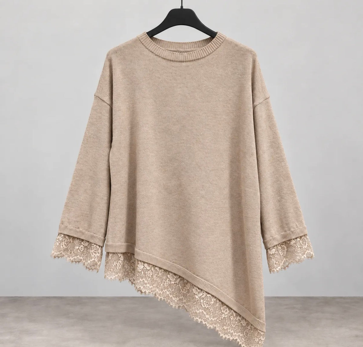 Oberteil mit Spitzendetail – 6005