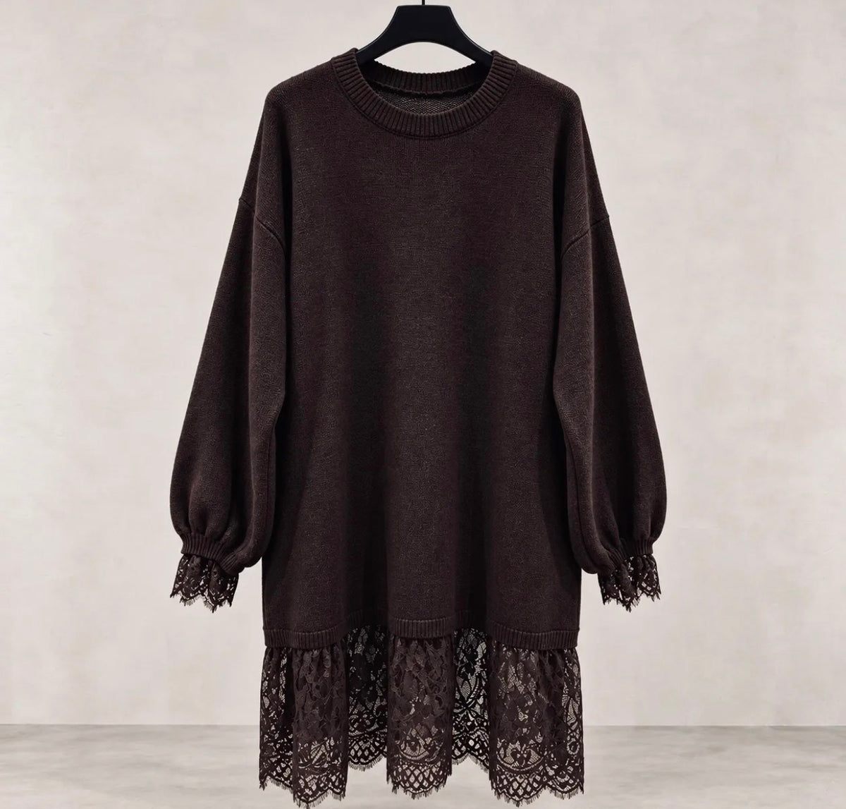 Strickpullover mit Spitzenabschluss – 6010