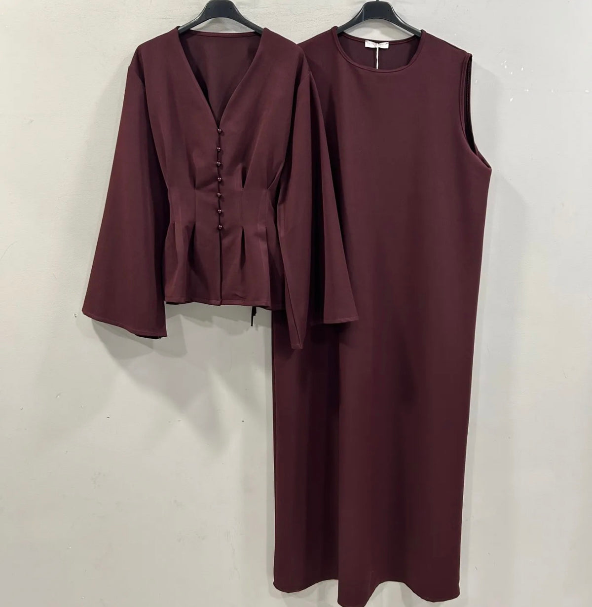 SET MIT UNTERKLEID