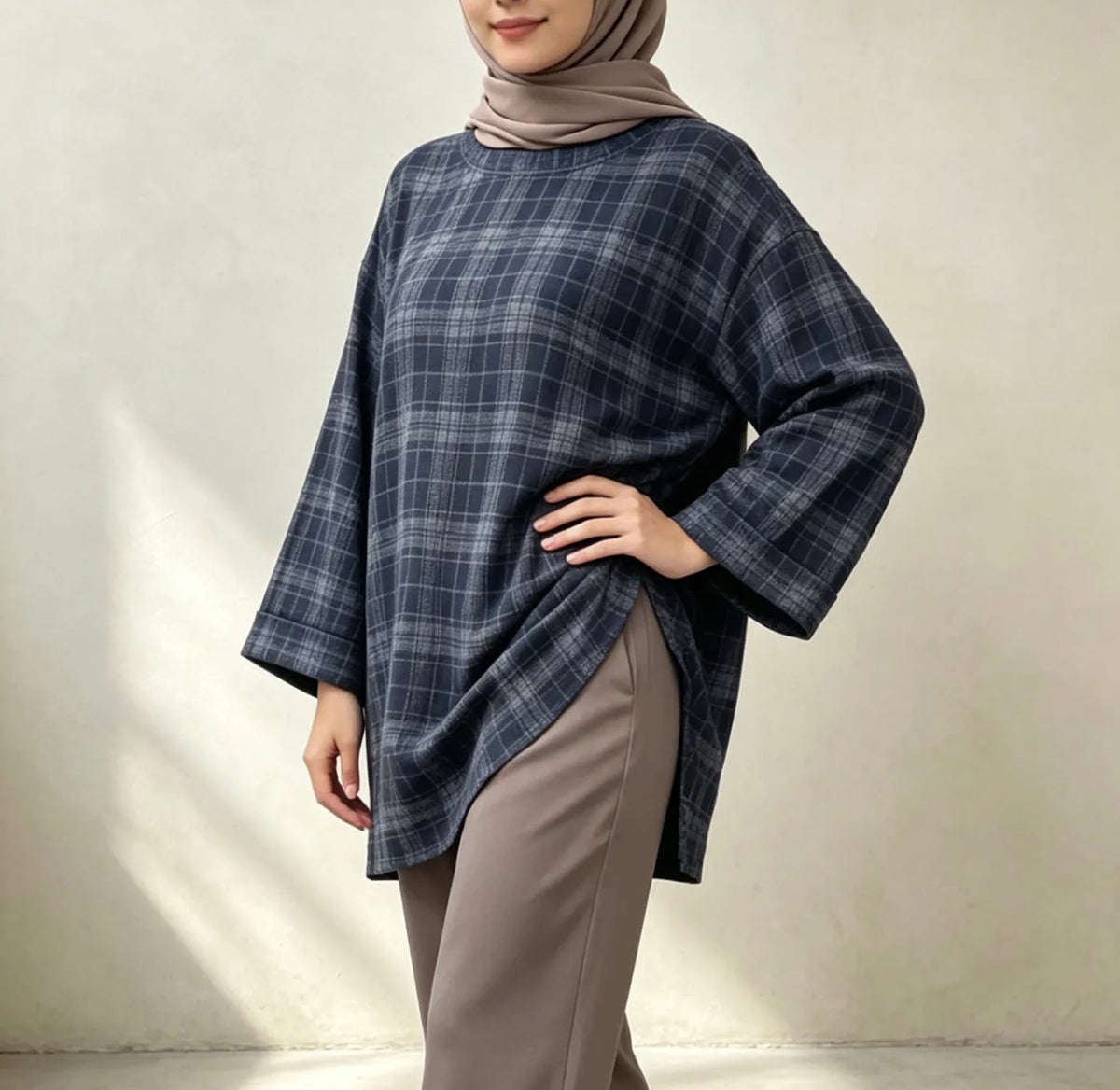 Karierter Long-Top